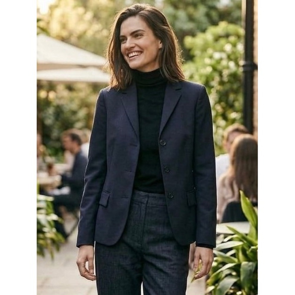 Theory Tinble Navy Blue Three Button Cotton Blend Blazer Jacket - Size 10